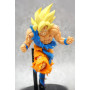 Figurine Dragon Ball Goku Guerrier attaque frontale